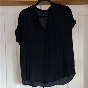 Adrienne Vittadini Black Short-Sleeve V-Neck Blouse with Subtle Pleats